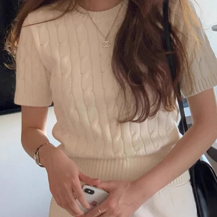 麻花针织衫短袖女2025新款夏季薄款法式气质小香风高级感冰丝上衣
