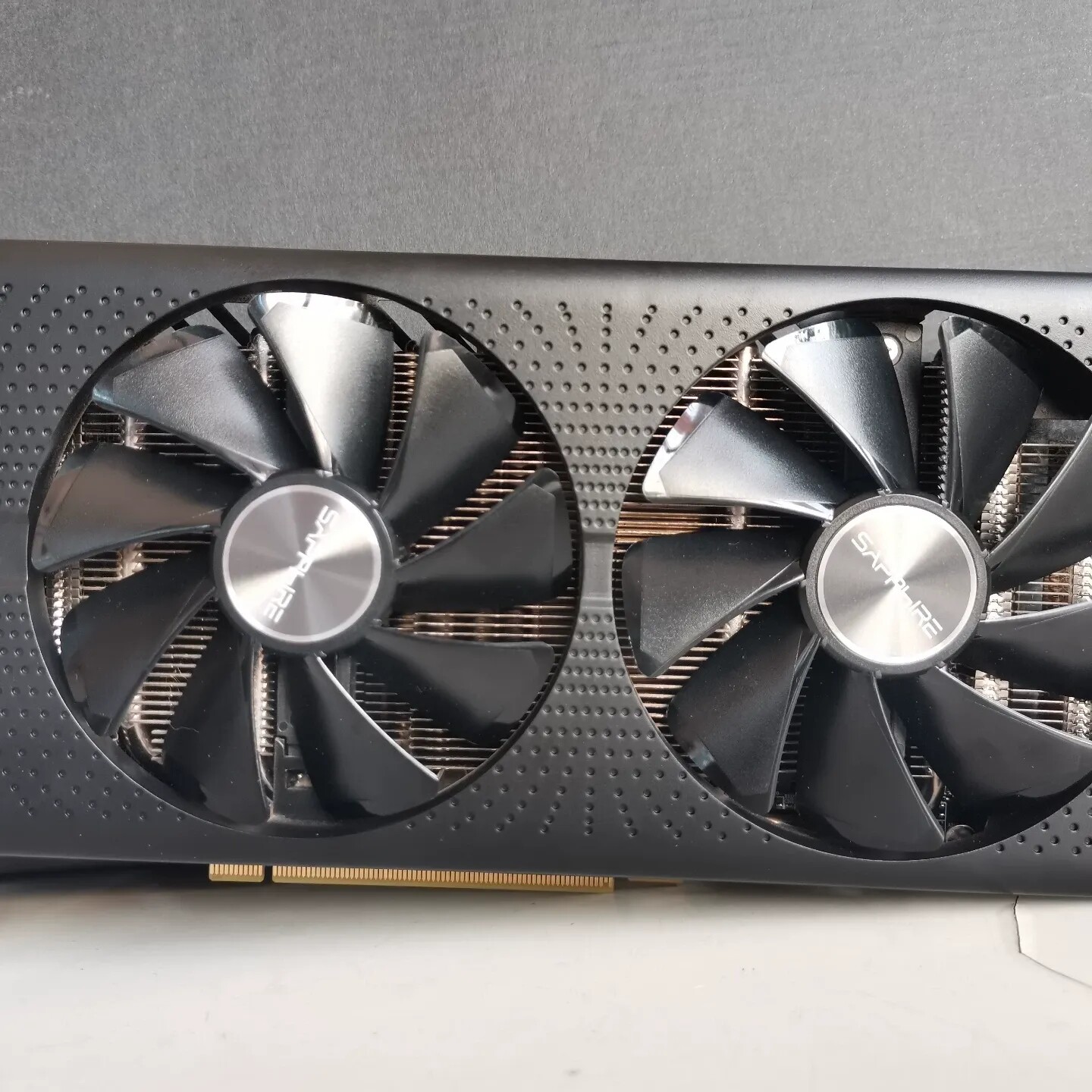 蓝宝石RX580 8G 白金版 多块图片