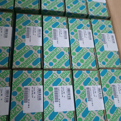 全新菲尼克斯接线端子ST2.5-4L/1P，订货号30419