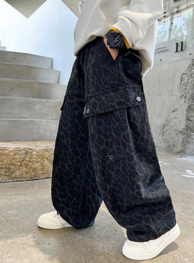 男女童韩版潮酷工装裤豹纹一体绒2025新款中大童宽松痞帅阔腿裤潮