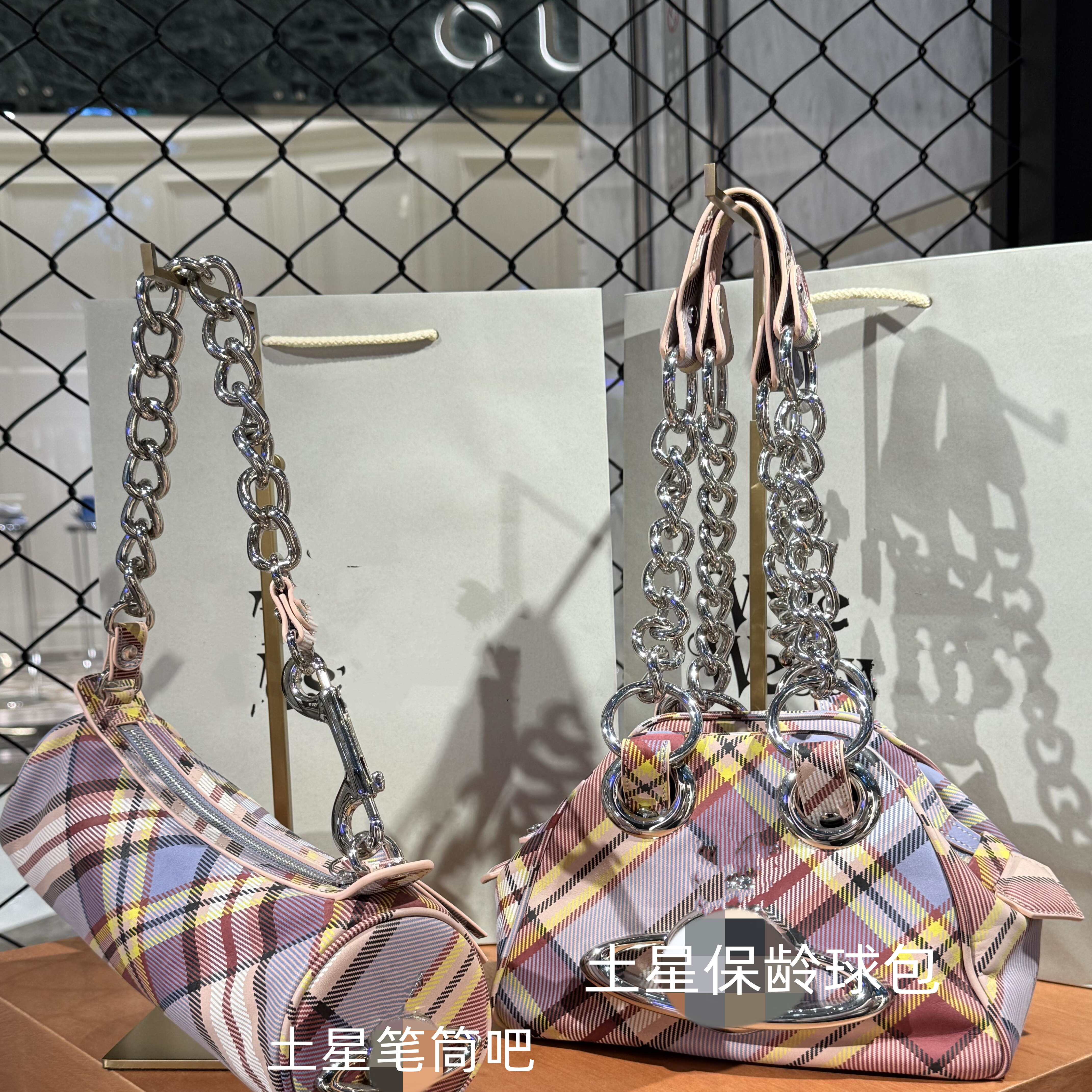 高品质现货  2025新款土星腋下包包女设计感格纹链条保龄球包