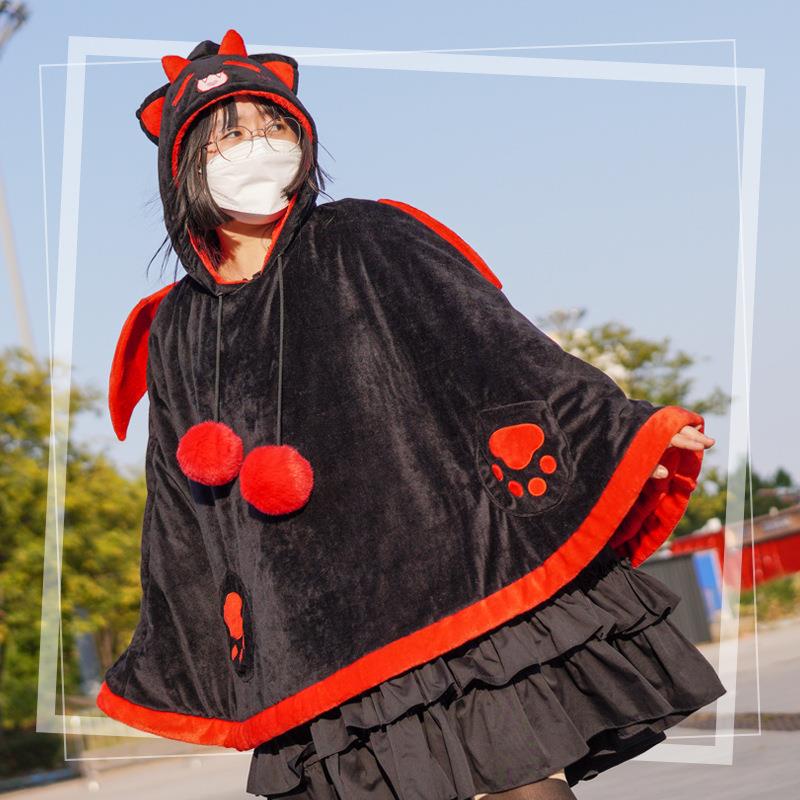 秋冬可爱卡通恶魔猫耳朵加绒加厚女日系软妹连帽保暖斗篷披肩外套