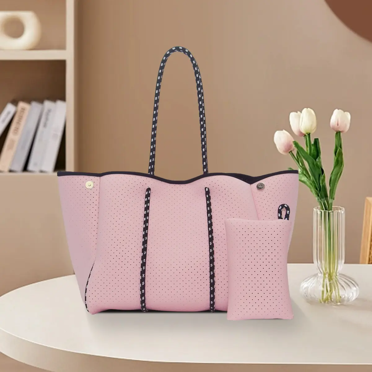 现货沙滩包大容量户外旅行单肩包女豹纹印花潜水料沙滩手提袋