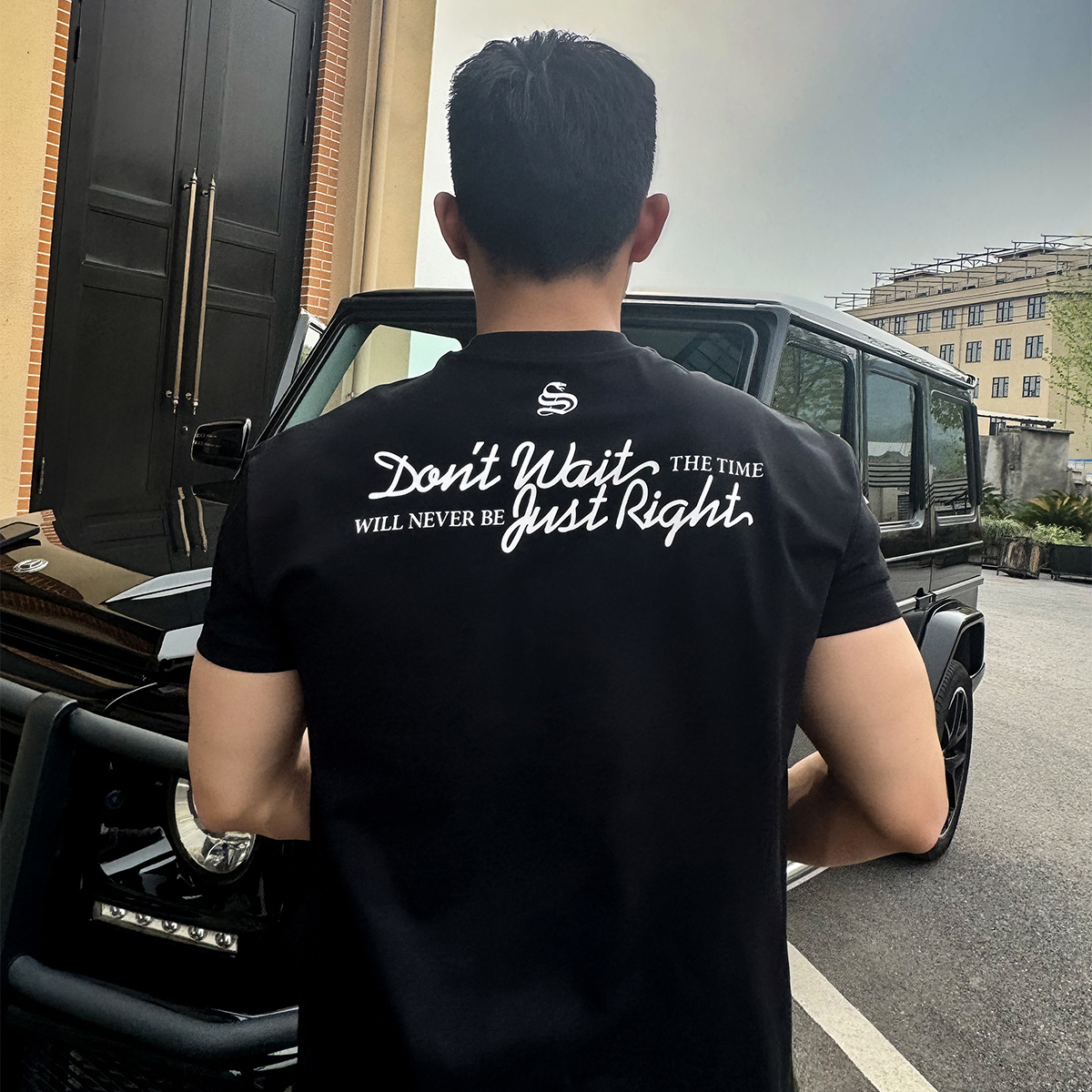 美式复古背后印花250g重磅短袖