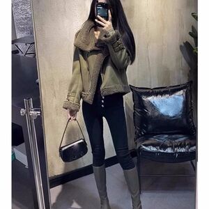 2023新款美拉德外套棉服皮毛一体羊羔毛设计机车夹克小香风式爆款