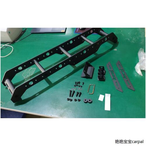 适用2018+3门5门铃木吉