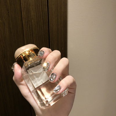 满钻爆闪穿戴甲短款美甲贴片