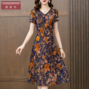 香妮芬台湾网纱中年妈妈连衣裙女夏2026新款贵夫人阔太太气质裙子