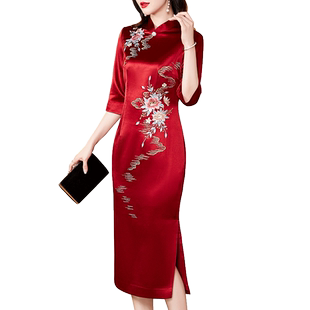 香妮芬气质立领醋酸连衣裙2026春季新款喜妈妈婚宴旗袍装礼服