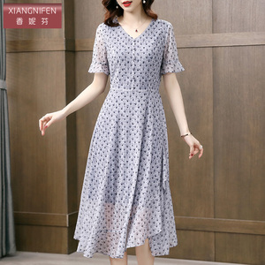 香妮芬高端台湾纱休闲连衣裙女夏季2026新款小清新气质洋气减龄裙