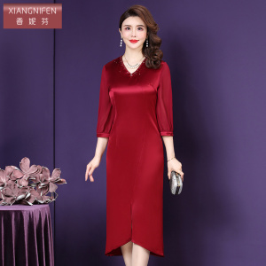 香妮芬中国风过年喜庆女装2026年春季遮肚显瘦醋酸结婚礼服连衣裙
