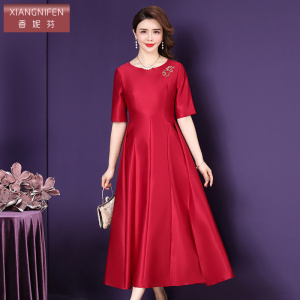 香妮芬2026年春季红色妈妈新款高端洋气婚宴装显瘦气质婚礼连衣裙
