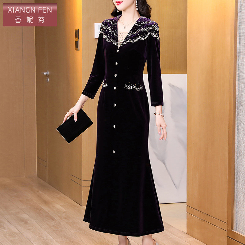 香妮芬简约通勤优雅端庄时尚