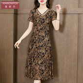 香妮芬复古气质V领中年妈妈台湾纱连衣裙女2025新款 夏季 收腰显瘦