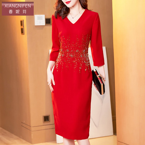 香妮芬高端醋酸婚宴礼服时尚妈妈连衣裙女2026秋新款洋气v领收腰