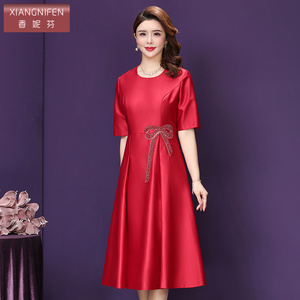 香妮芬妈妈婚宴礼服高贵年轻时尚洋气2026新春季高端喜婆婆连衣裙