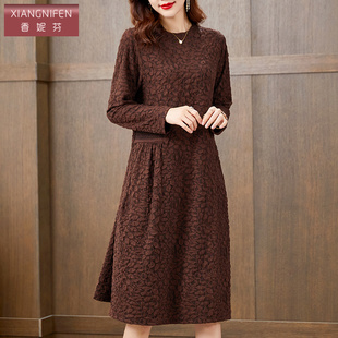 阔太太高贵优雅 春季 香妮芬时尚 洋气立体提花休闲连衣裙女2026新款