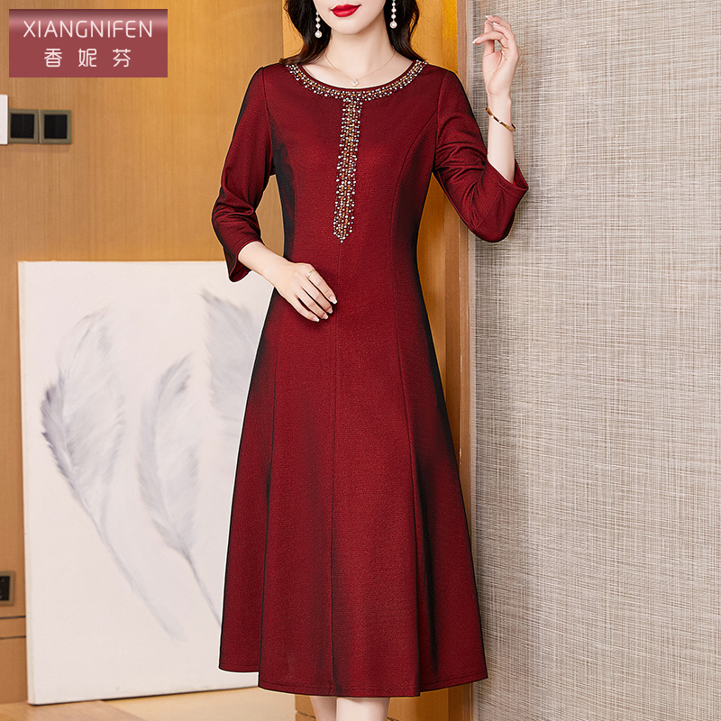 简约通勤优雅端庄时尚