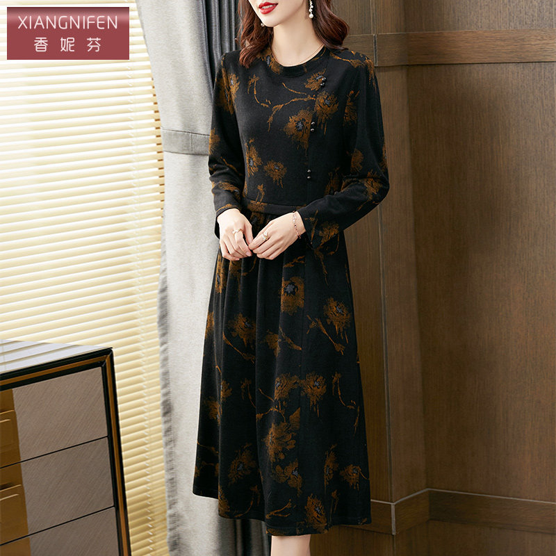 香妮芬高端奢华妈妈连衣裙女高贵2021新款秋冬阔太太贵夫人羊绒裙