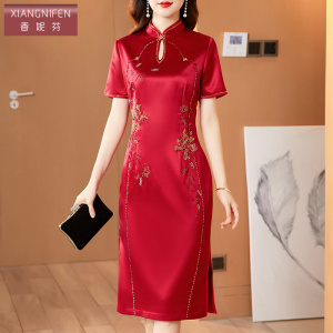 香妮芬红色气质立领醋酸婚宴礼服妈妈连衣裙2026夏季新款改良旗袍