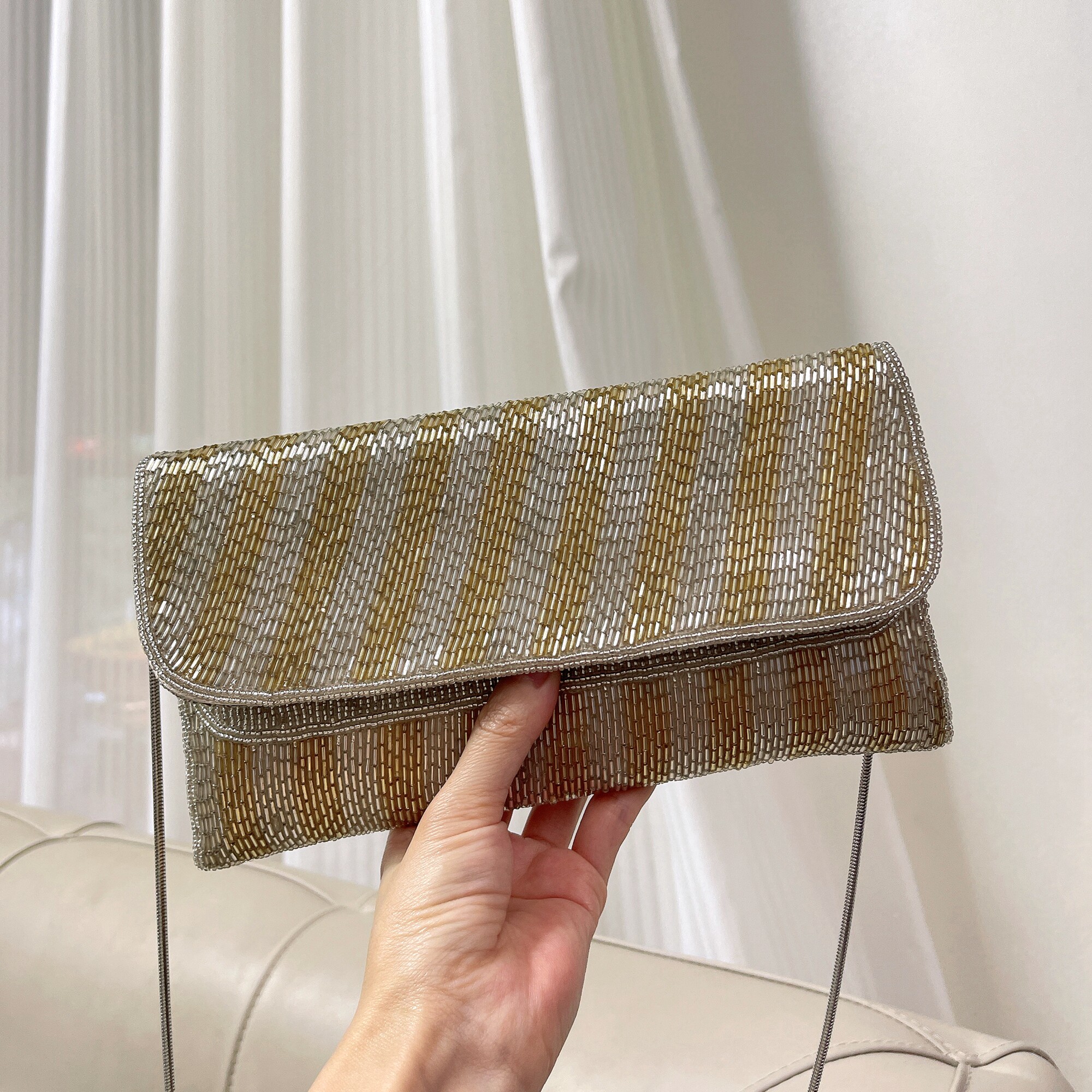 现货福利款印度手工重工钉珠斜条纹手包满珠绣串珠手拿手抓斜挎包