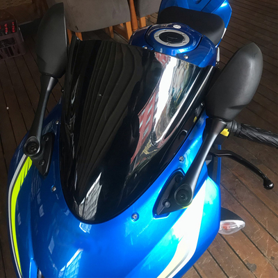适用铃木GSXR125 GSXR150改装前挡风玻璃板风挡风镜导流罩配件