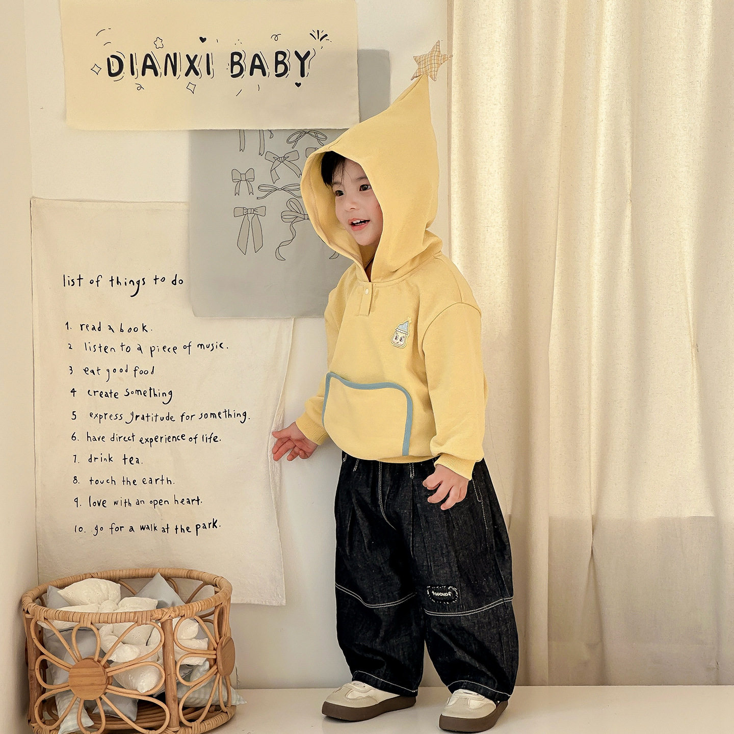 儿童黄色卫衣套装撞色口袋男童女童韩系潮范宽松牛仔长裤两件套