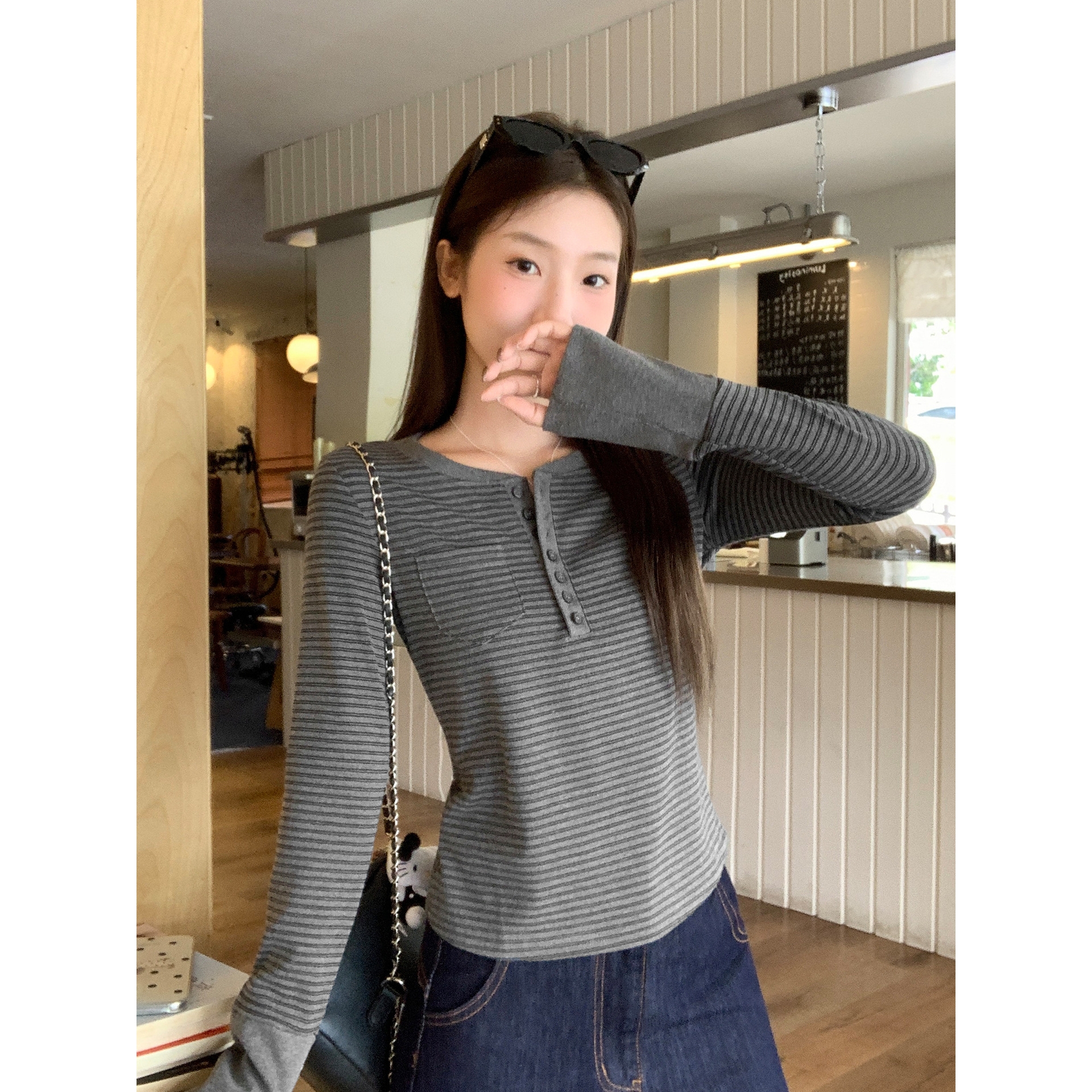 半开领撞色条纹拼接长袖T恤上衣女2025秋季新款设计感内搭打底衫