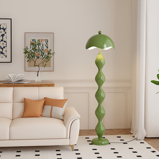 新款奶油风落地灯客厅沙发边极简创意高级感卧室床头立式氛围台灯