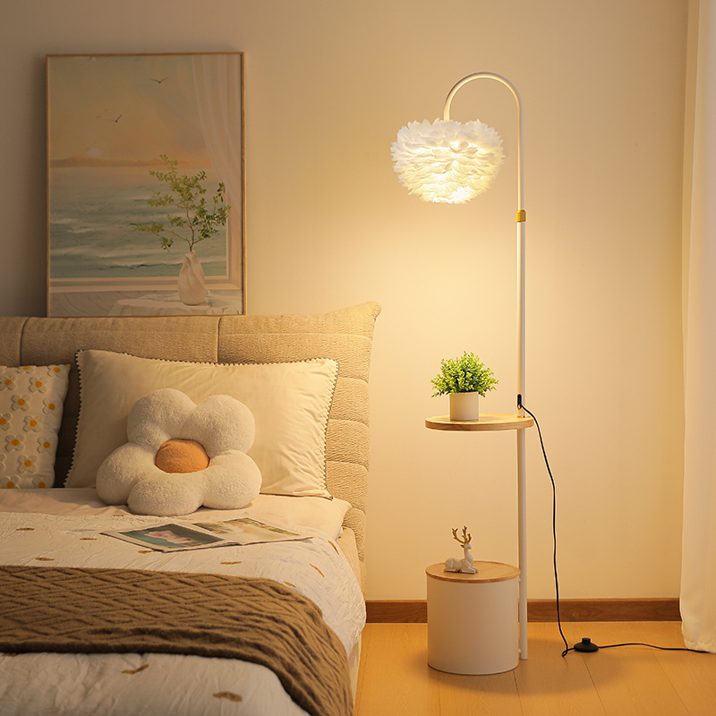 极有家品质工厂新款床头柜