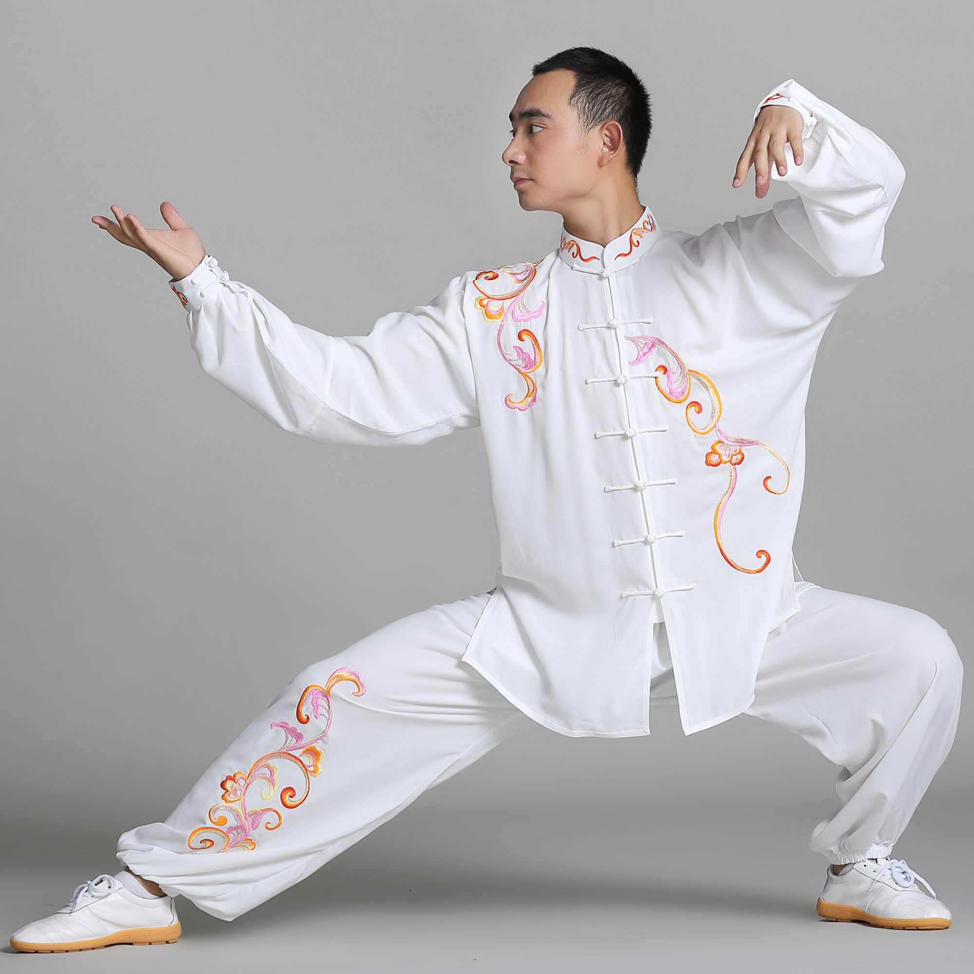 太极拳服,穿上,服装_大山谷图库