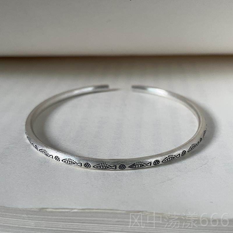 正品菩提树下足银纯银小鱼花复做旧泰国手款工银闭口女手镯手环古