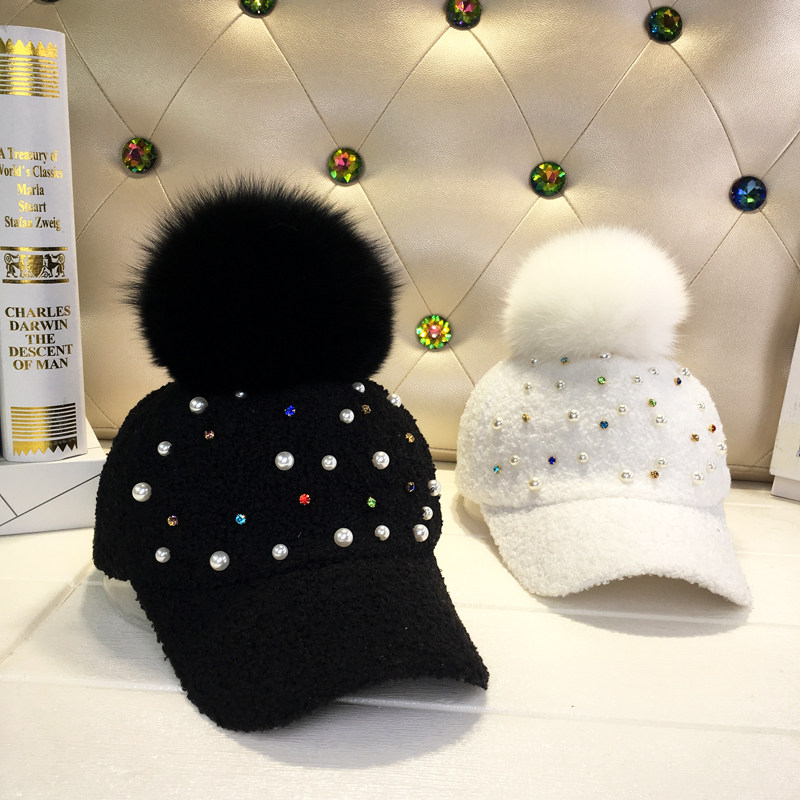 帽子女韩版百搭白色棒球帽秋冬季加厚保暖羊羔绒鸭舌帽黑色毛球帽
