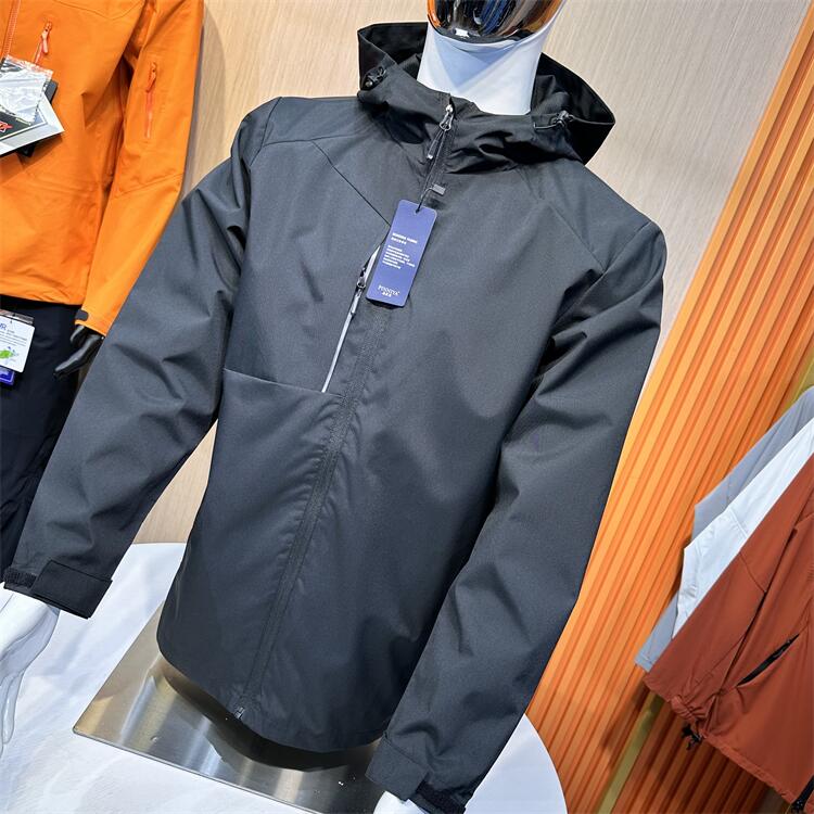 传写标准春秋季连帽冲锋衣夹克男