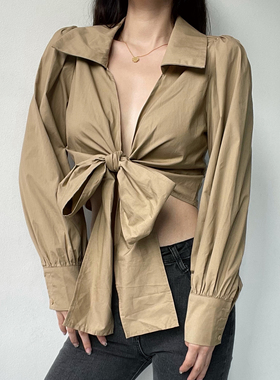 WSSTUDIOS欧美复古性感交叉V领绑带上衣女高腰露脐翻领灯笼袖衬衫