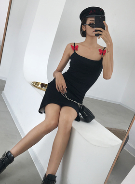 WS STUDIOS美式复古蝴蝶肩带平口纯色吊带修身连衣裙