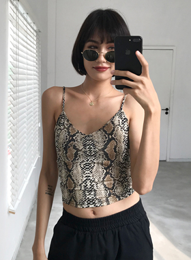 WS INS欧美性感胸前交叉V领修身豹纹蛇皮纹修身短款高腰吊带背心
