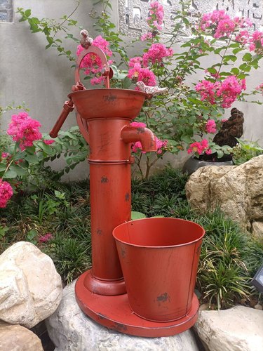 沐子哥的庭院铁艺摇水泵田园复古做旧室外花园装饰