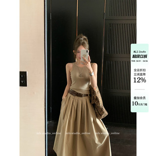 MLS 气质简约无袖 背心大摆长裙两件套女春夏半身裙套装 高知千金