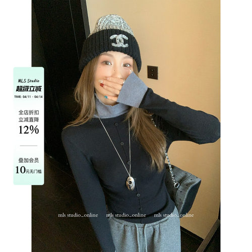 MLS 彩色乐谱 层次感2026春季新款女经典撞色拼接高领针织打底衫