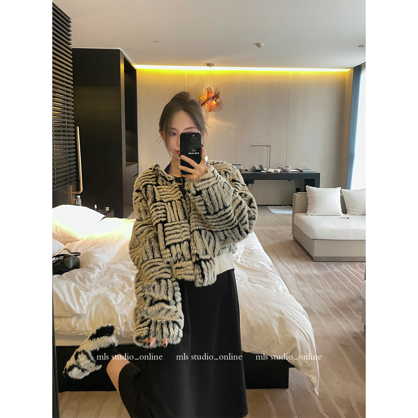 MLS暖绒冬日仿羊羔毛外套女