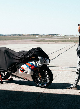 杜卡迪鸰速950/939大魔鬼1260怪兽821/937街霸V2V4自游防水车衣罩