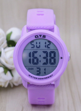 OTS青少年电子表男孩女孩防水夜光初高中学生户外运动手表
