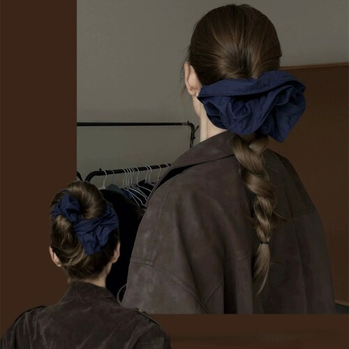 韩系ins藏蓝大肠发圈高级感