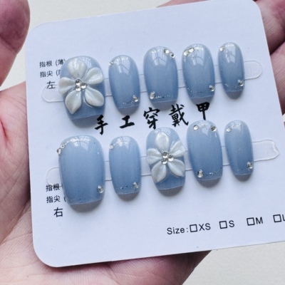 冰蓝奶白花朵显白不突兀穿戴甲
