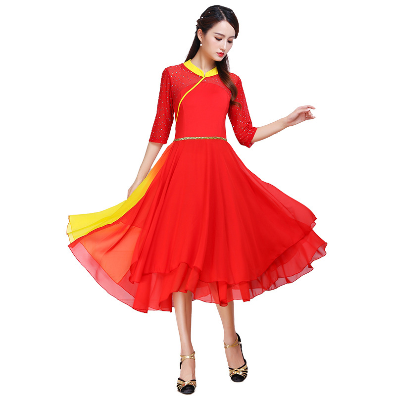 新选雨夜广d场舞服装夏新款连衣裙女红枣树舞蹈跳舞大摆裙交谊舞