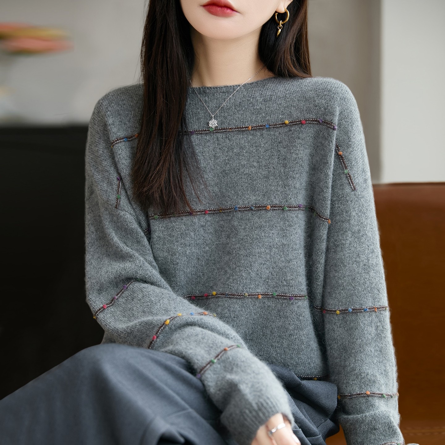 2026早春彩色条纹针织衫女胖mm显瘦大码宽松遮肉打底毛衣上衣