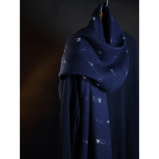 身披星空！夜空蓝秋冬季仿羊绒银丝星星提花闪闪美美披巾围巾女