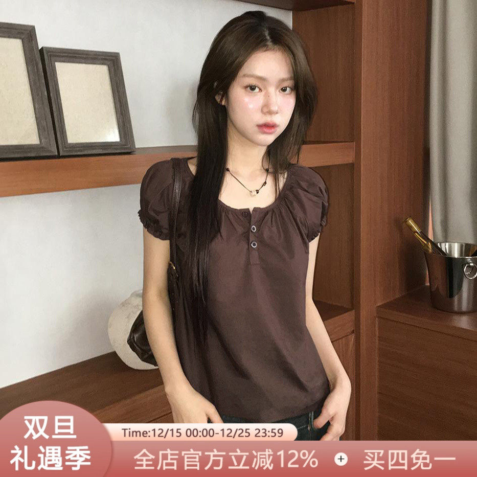 SWEETOWN温柔学姐#复古棕色褶皱圆领衬衫休闲百搭显瘦短袖T恤上衣