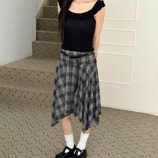 SWEETOWN鹽系女孩 學院風顯瘦半裙 設計感不規則A字格紋中長裙美式